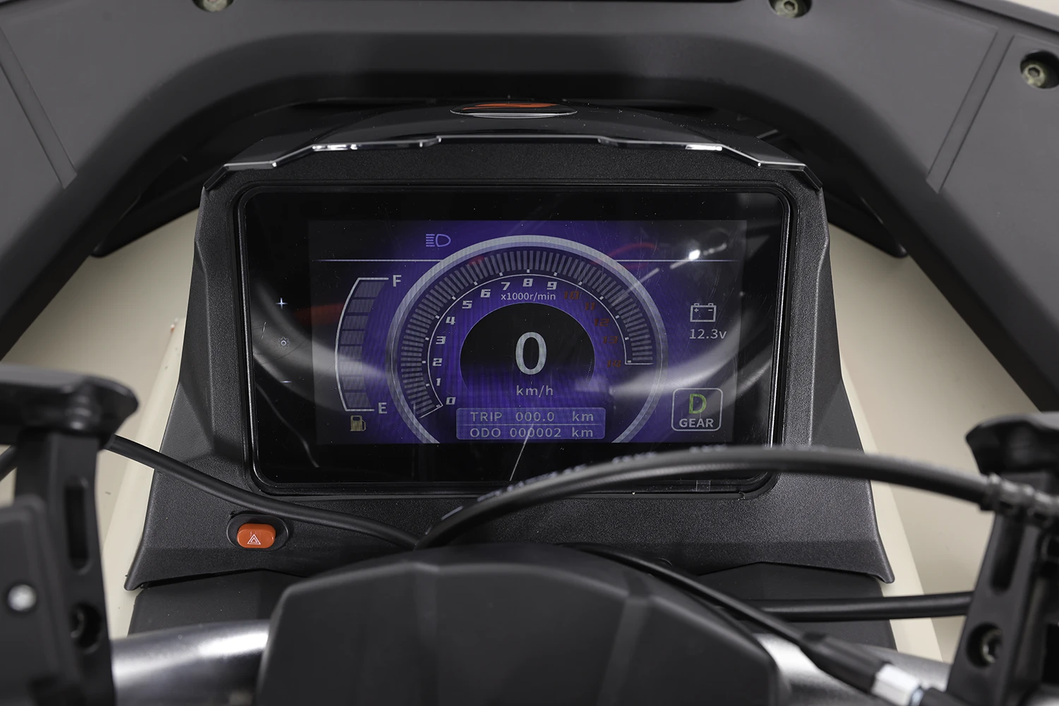 ATV Asix Challenger T3B 250cc, roti 10 inch, 1+1 viteze, cu injectie, culoare crem/rosu [17]