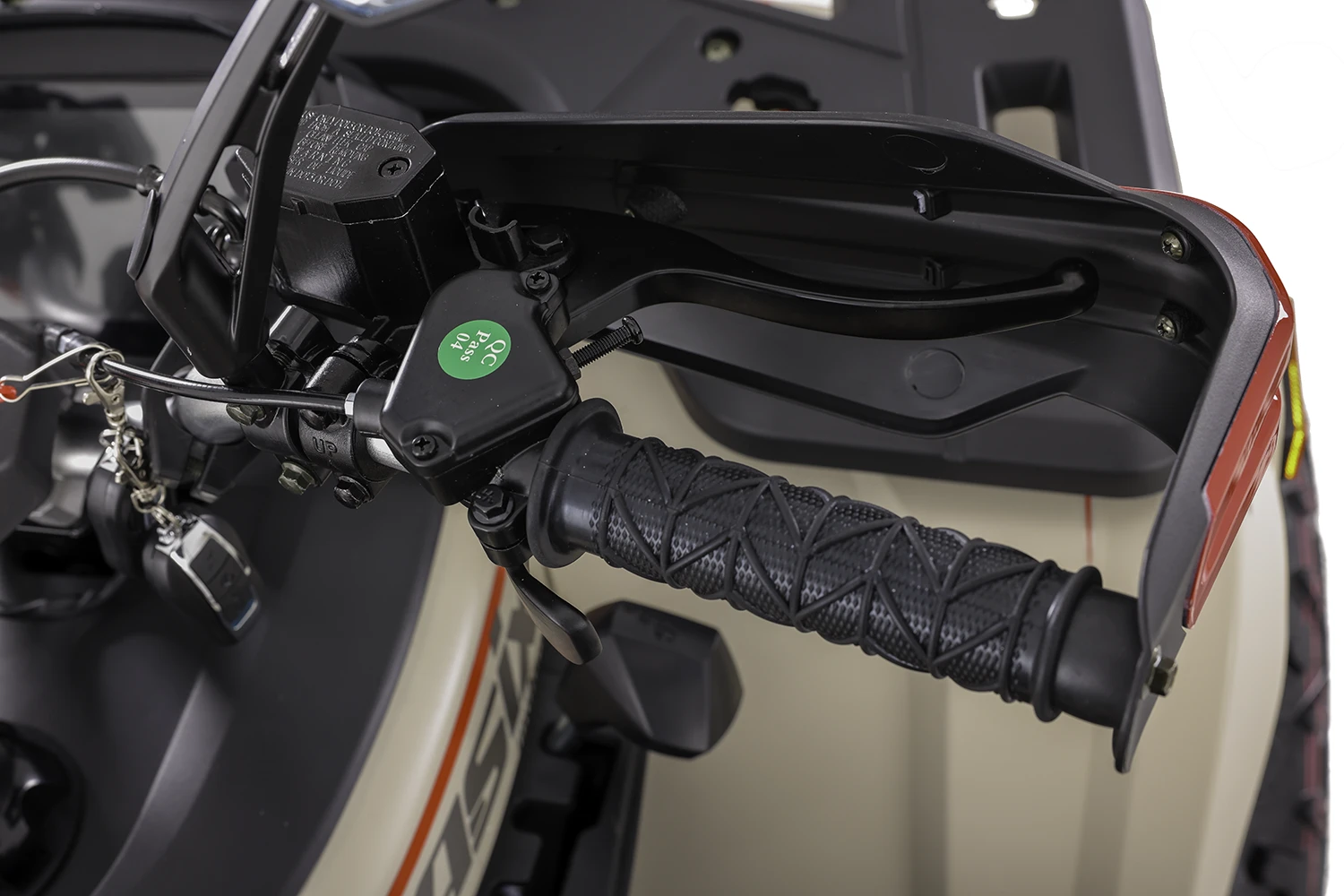 ATV Asix Challenger 250cc, roti 10 inch, 1+1 viteze, culoare crem/rosu [22]