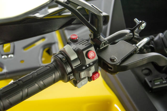 ATV Asix Gladiator T3B 200cc EFI , roti 10inch, 1+1 viteze, galben [17]
