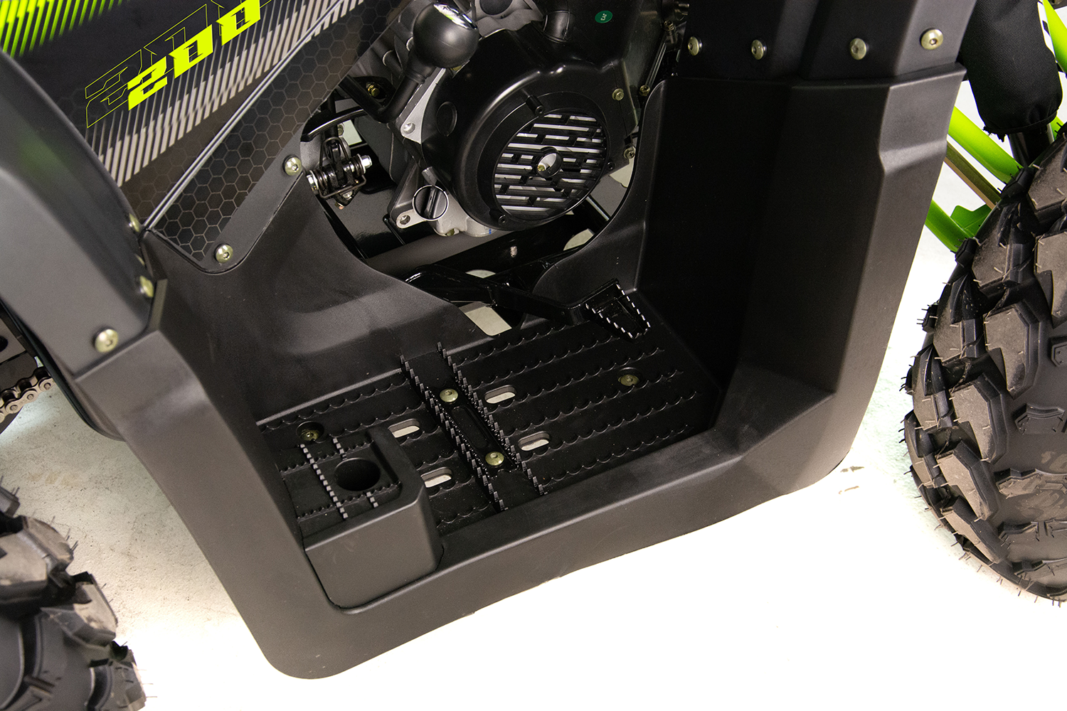 ATV Asix Ranger 200cc, roti 10 inch,1+1 viteze, jante tabla, culoare military [17]