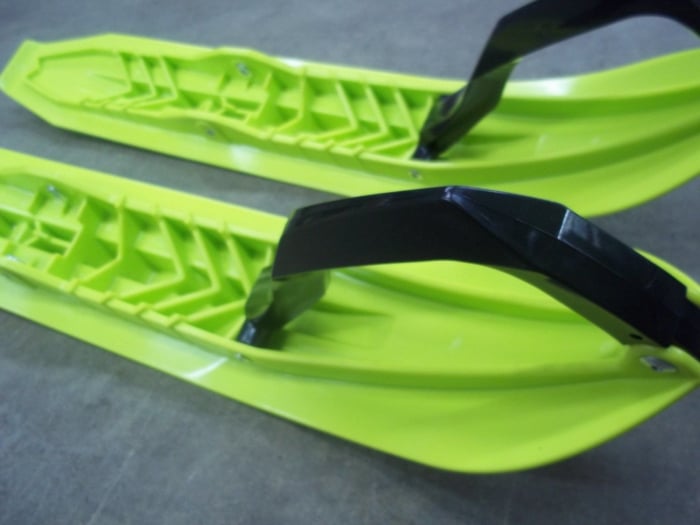 Plasticuri schi cu maner Ski-Doo culoare verde