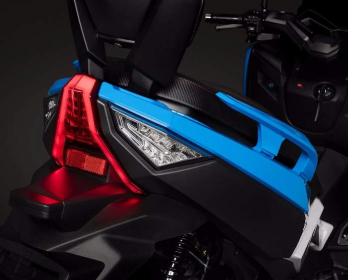 Scuter Barton B-Max 125cc 4T E5 , culoare alb/albastru [7]