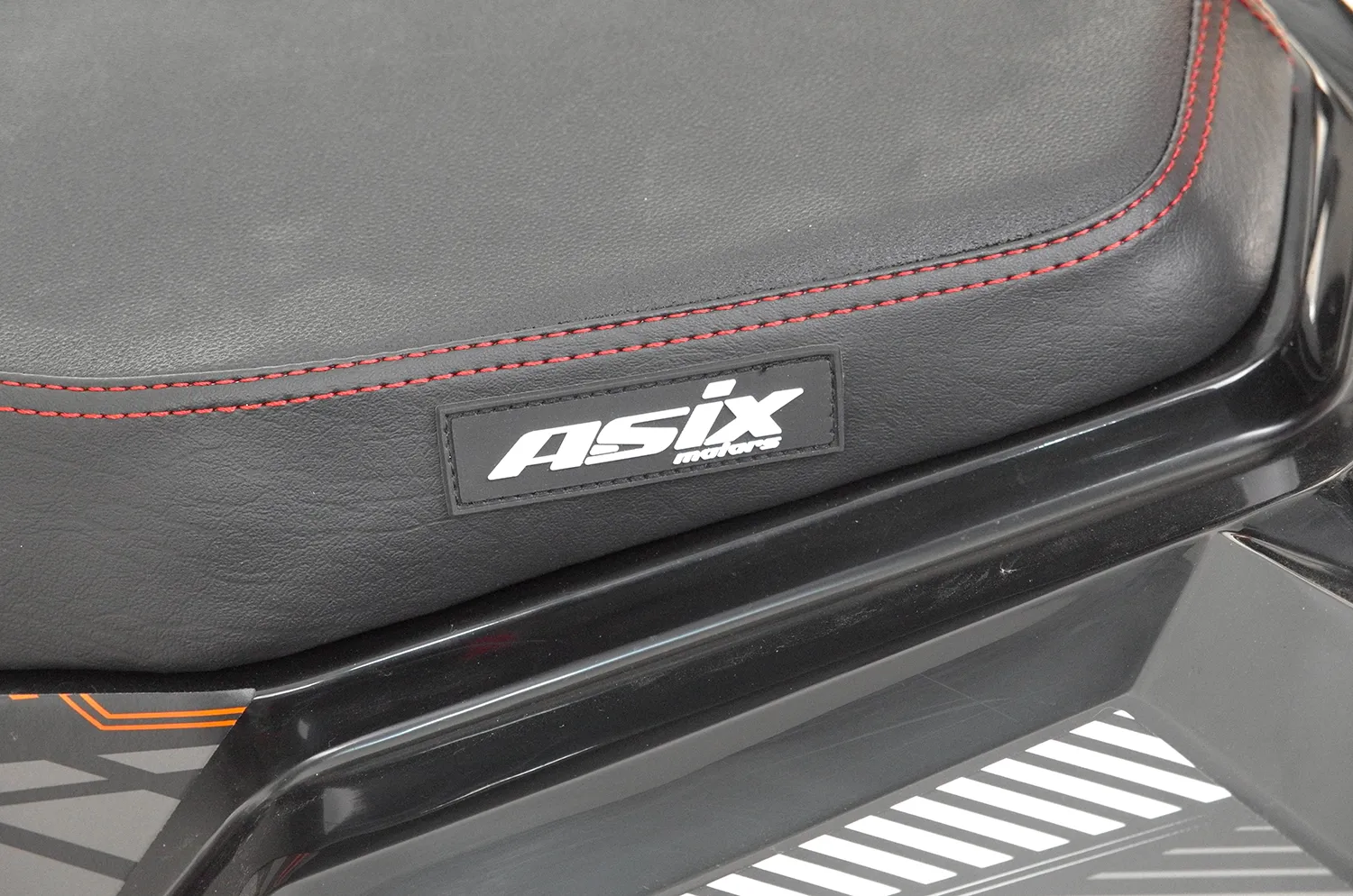 ATV Asix Comander 125cc, roti 8", 1+1 viteze, culoare negru/rosu [6]