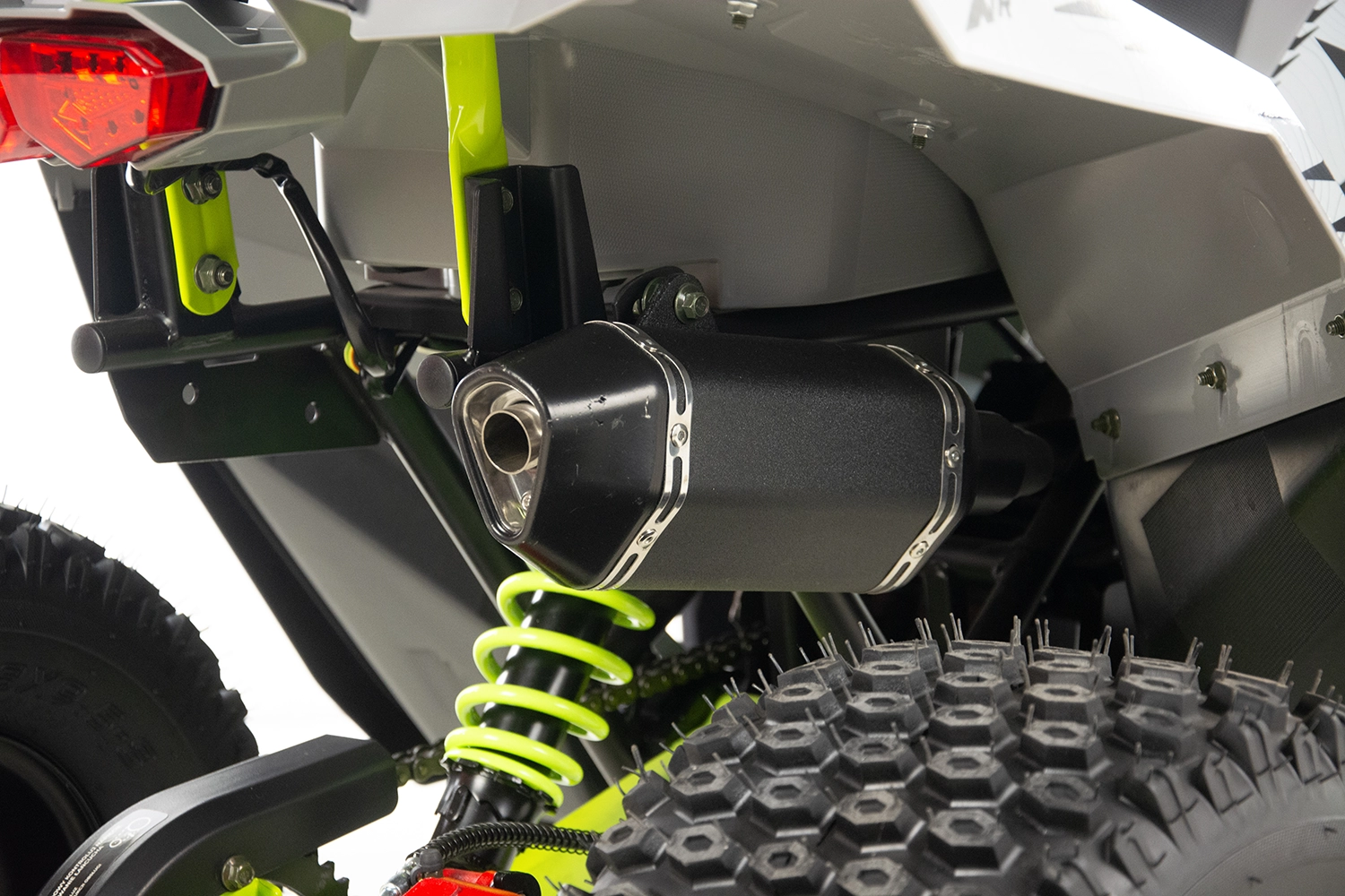 ATV copii XTR 022 ProShark 125cc, 8 inch, 1+1 viteze, pornire electrică, gri-rosu [21]