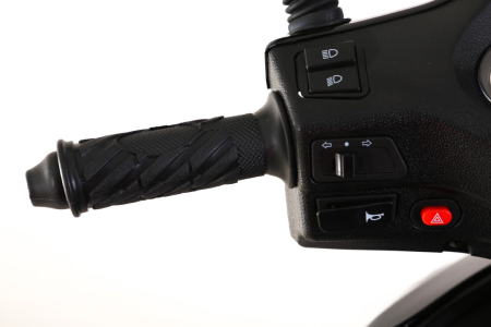 Scuter Blinc Omega 50cc, culoare negru/rosu [10]