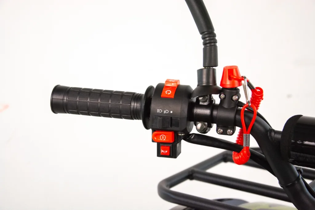 Atv copii XTR 006 Phyton, roti 8 inch, 110cc, 4 timpi, 1+1, pornire electrica, culoare negru/rosu [5]
