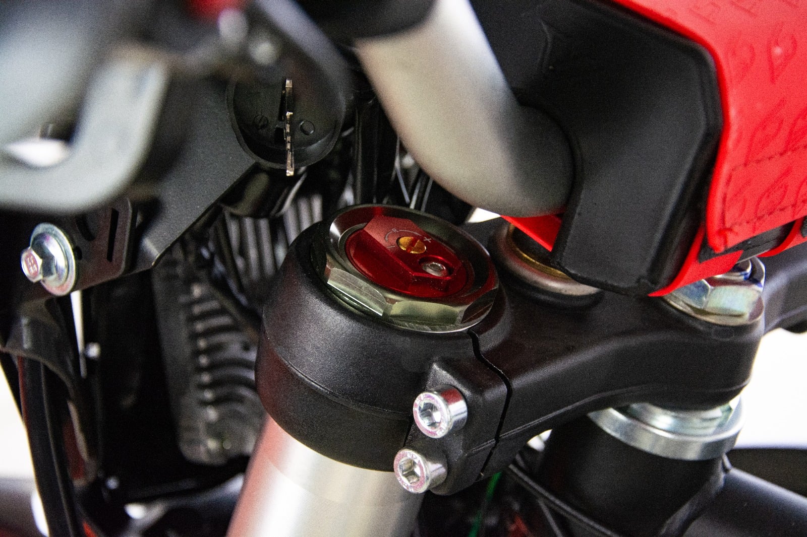 Motocicleta Cross/Enduro Asix XB88 A3, 300cc, roti 21/18", culoare negru/gri, pornire electric/picior [9]