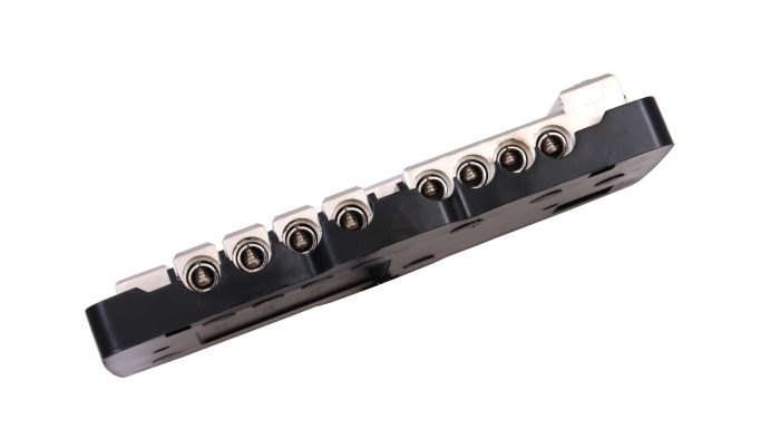Distribuitor curent Reiss Audio RS-4AFS4, 4 IN / 8 Out, sigurante Mini ANL [2]