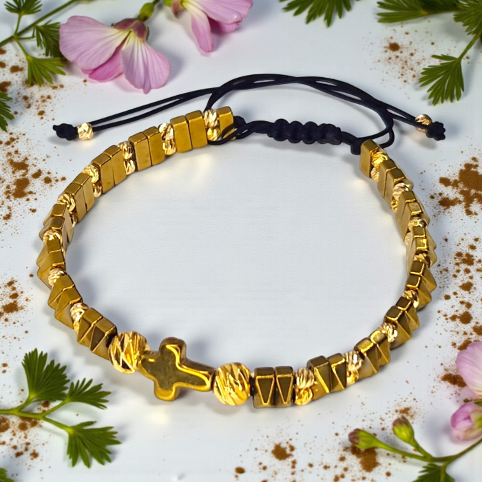 Brățară IH810 cu hematit aurit și cruce placată cu aur de 18K [4]