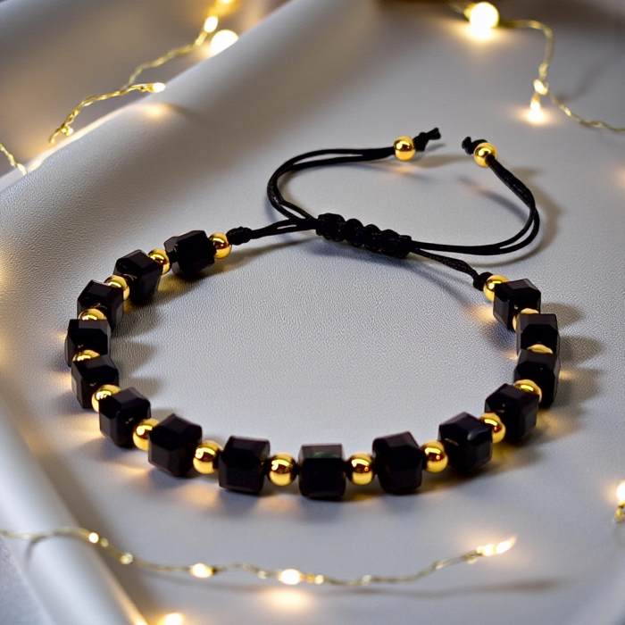 Bratara cu cristale patrate din onix si bilote placate cu aur de 14k [8]