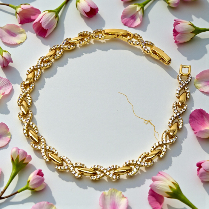 Brățară Deniz placată cu aur 18K cu model infinit pavé [4]