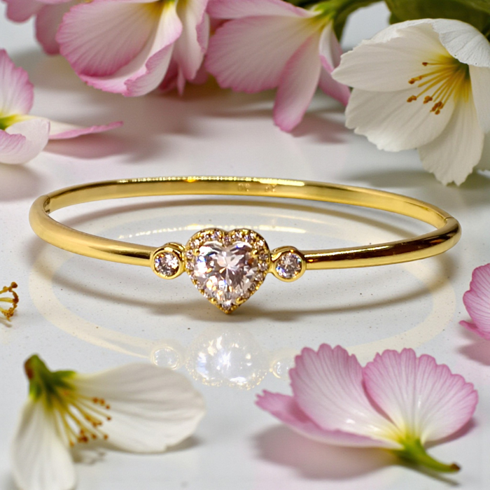 Bratara dama placata cu aur galben de 14K impodobita cu un cristal central in forma de inima din zirconiu transparent [2]