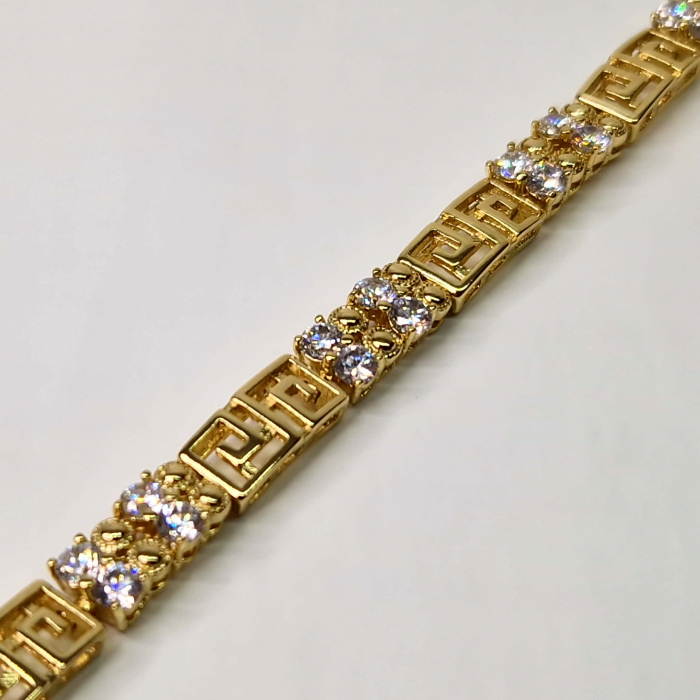 Bratara cu cristale albe in zirconiu placata cu aur de 18k [3]