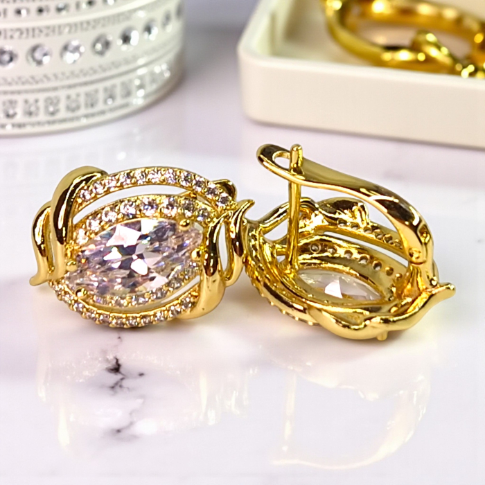 Cercei Samantha placati cu aur 18K cu cristal marquise și zirconii [6]