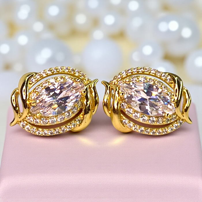 Cercei Samantha placati cu aur 18K cu cristal marquise și zirconii [4]