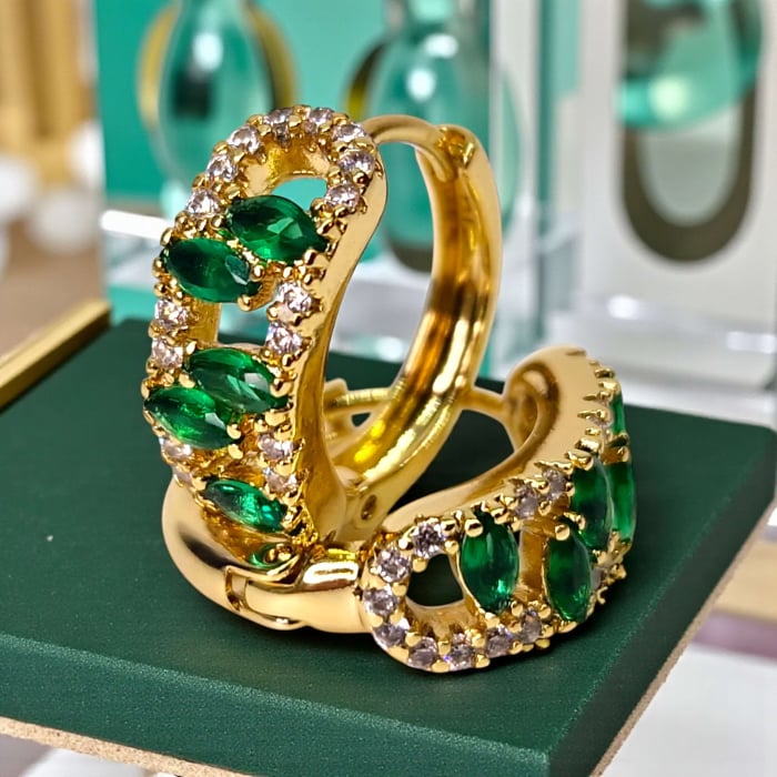 Cercei Adela placați cu aur cu zirconii verzi marquise și pietre albe [6]