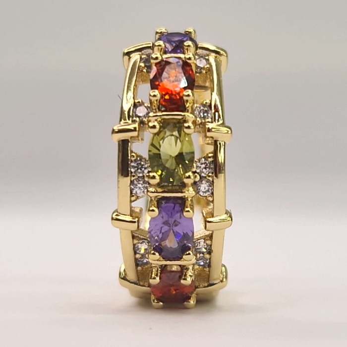 cercei rotunzi placati cu aur de 14k si incrustati cu cristale multicolore din zirconiu [5]