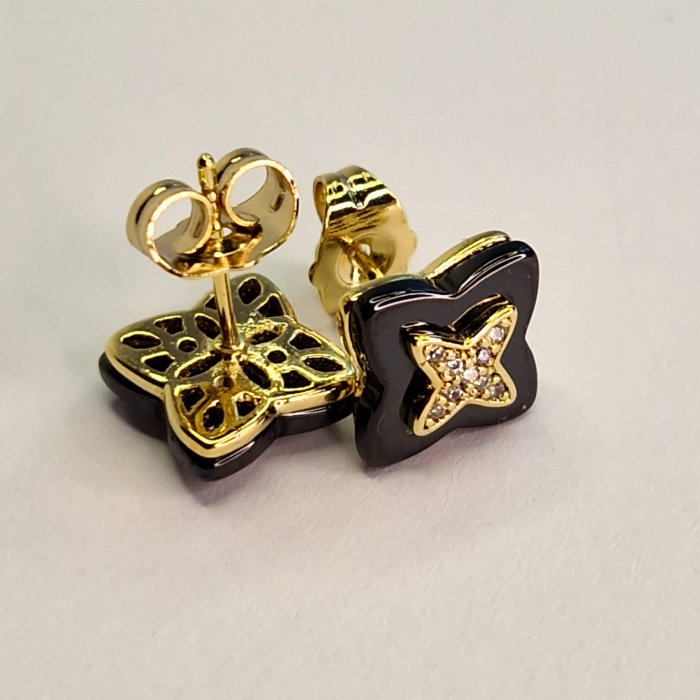 Cercei placati cu aur 18K Alexis, design negru lucios cu zirconii strălucitoare în centru [4]