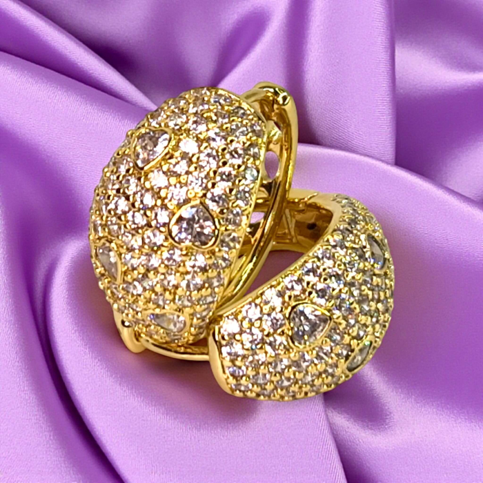 Cercei Amalia placați cu aur decorați cu zirconii și inimioare [6]