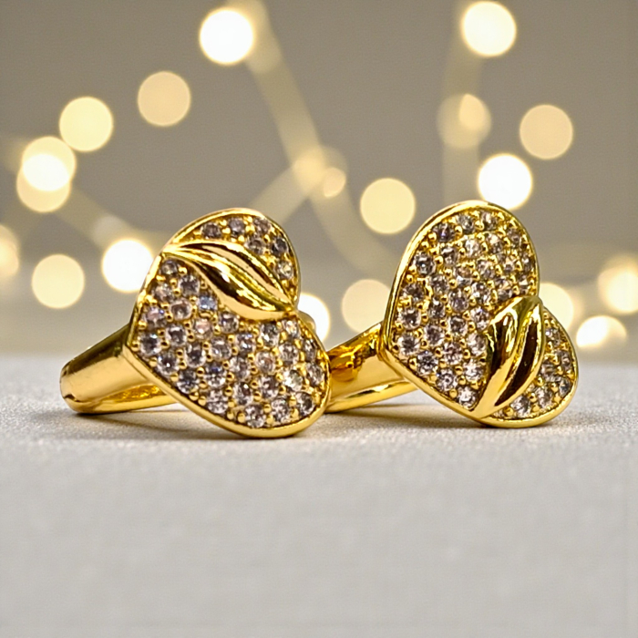 Cercei cu tortita in forma de inima placati cu aur de 14k si incrustati cu cristale albe zirconiu [2]