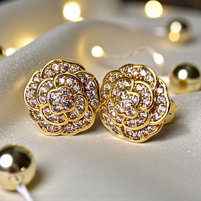 Cercei Amira placați cu aur 18K cu cristale [6]