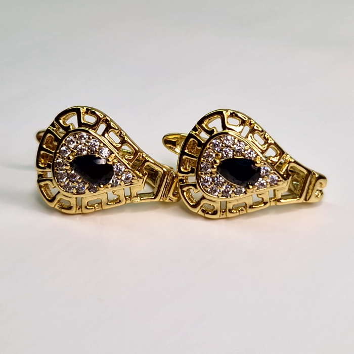 Cercei eleganti placati cu aur de 14k cu un cristal din onix negru si cristale albe zirconiu [3]