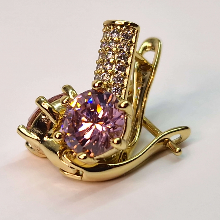 Cercei placati cu aur de 14k cu cristal roz central si cristale albe zirconiu [4]