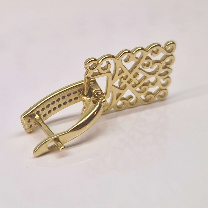 Cercei deosebiti placati cu aur de 14k cu cristale albe zirconiu si placuta cu model filigram [4]