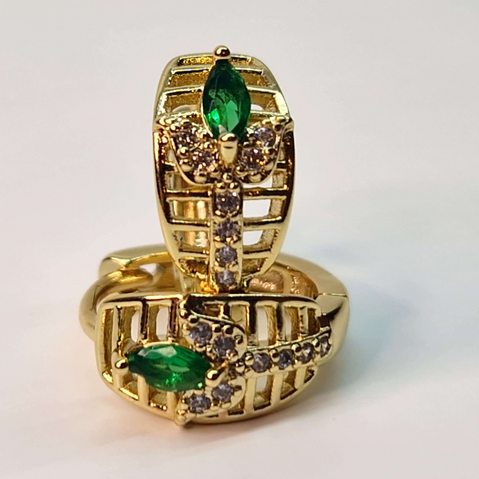 Cercei placati cu aur de 14k cu o floare cu cristal verde in varf si cristale albe zirconiu [1]