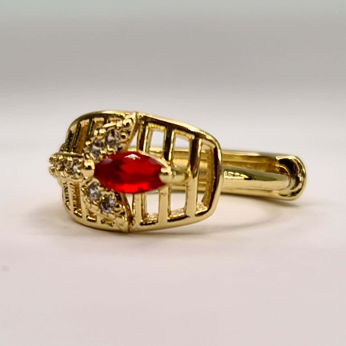 Cercei placati cu aur de 14k cu o floare in varf cu un cristal rosu si tulpina cu cristale albe zirconiu [4]