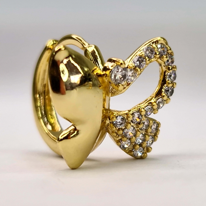 Cercei in forma de fluture placati cu aur galben de 14k si incrustati cu cristale albe din zirconiu [6]