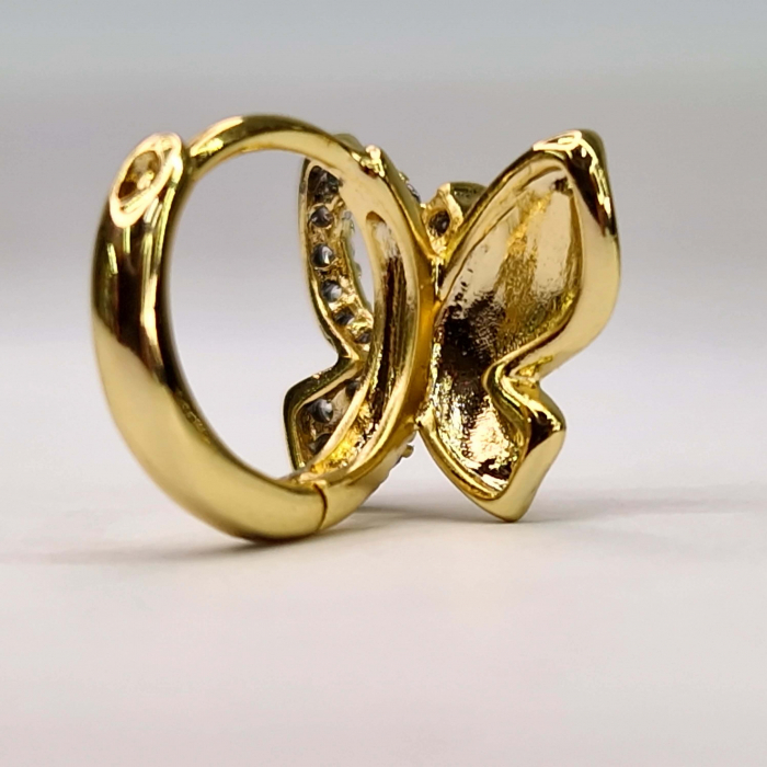 Cercei in forma de fluture placati cu aur galben de 14k si incrustati cu cristale albe din zirconiu [5]
