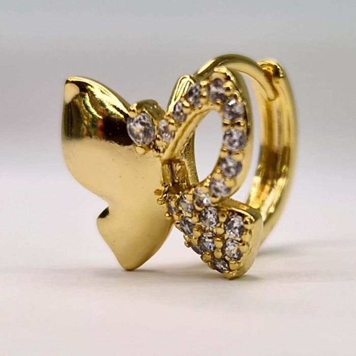 Cercei in forma de fluture placati cu aur galben de 14k si incrustati cu cristale albe din zirconiu [3]