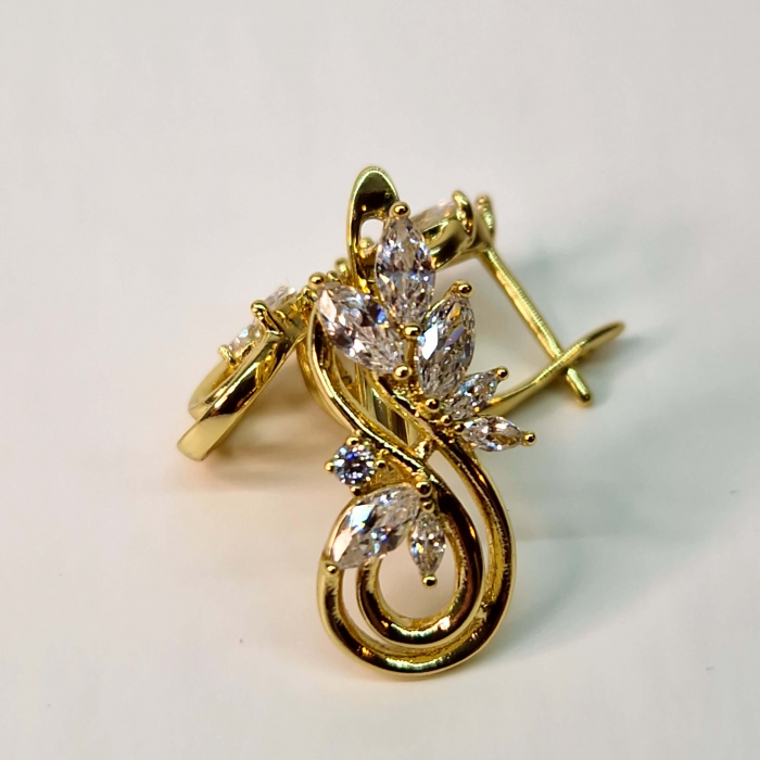 Cercei eleganti placati cu aur de 14k si cristale din zirconiu [2]