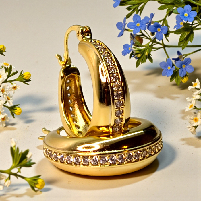 Cercei cu tortita placati cu aur de 14k incrustati cu cristale albe zirconiu [6]