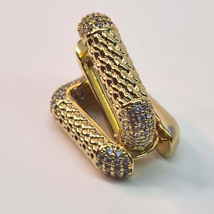 Cercei eleganti placati cu aur de 14k si cristale zirconiu albe [4]