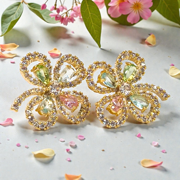 Cercei in forma de trifoi cu patru foi placat cu aur de 14k si incrustat cu cristale multicolore [2]