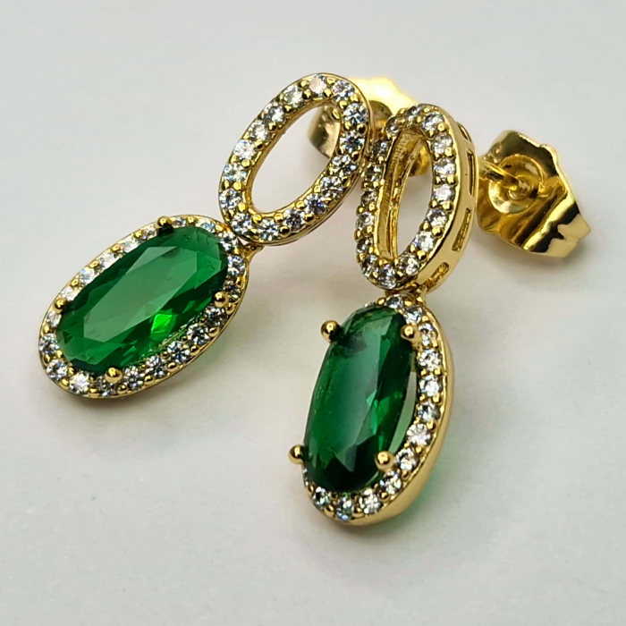 Cerceii Emilia Green - Placati cu Aur de 18k si Decorati cu Cristal Mare Verde Zi si Zirconii Albe [4]