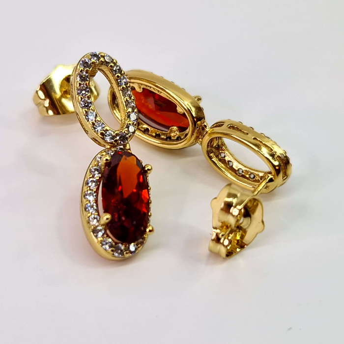 Cerceii Emilia Red - Placați cu Aur 18K, cu Cristal Mare de Rubiniu și Zirconii Albe - Eleganți și Stilați [10]