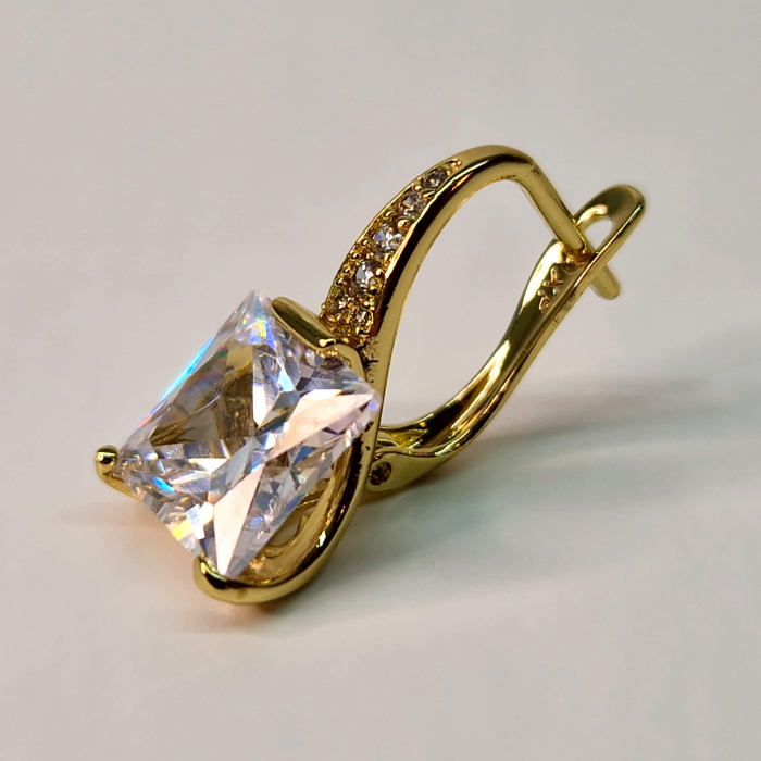 Cercei placati cu aur de 14k cu cristal transparent central [8]