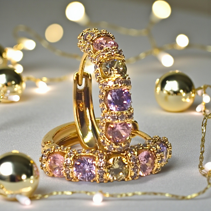 Cercei Gloria cu zirconii pastelate și design auriu elegant – MyBijoux [6]