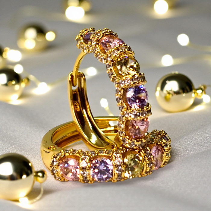 Cercei Gloria cu zirconii pastelate și design auriu elegant – MyBijoux [8]