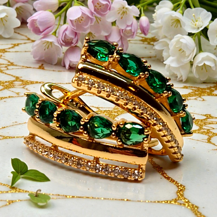 Cercei placati cu aur roz de 18k cu cristale verzi si zirconii albe [6]