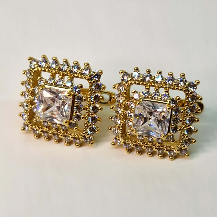 Cercei placati cu aur de 18k cu cristal transparent central si zirconii stralucitoare [2]