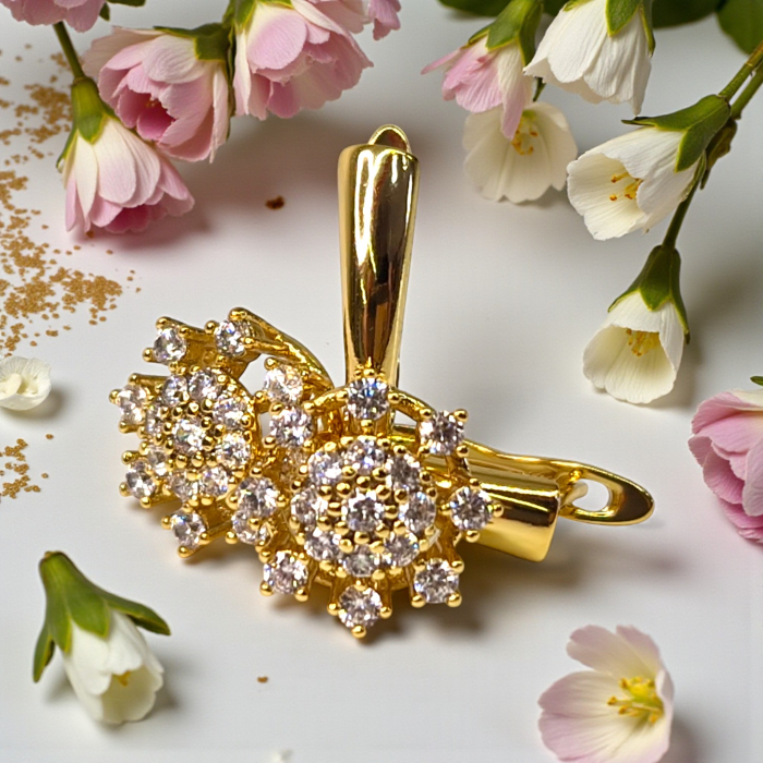 Cercei eleganti placati cu aur de 14k cu cristale albe zirconiu [4]