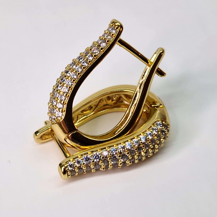 Cercei eleganti placati cu aur de 14k si incrustati cu cristale albe din zirconiu [2]