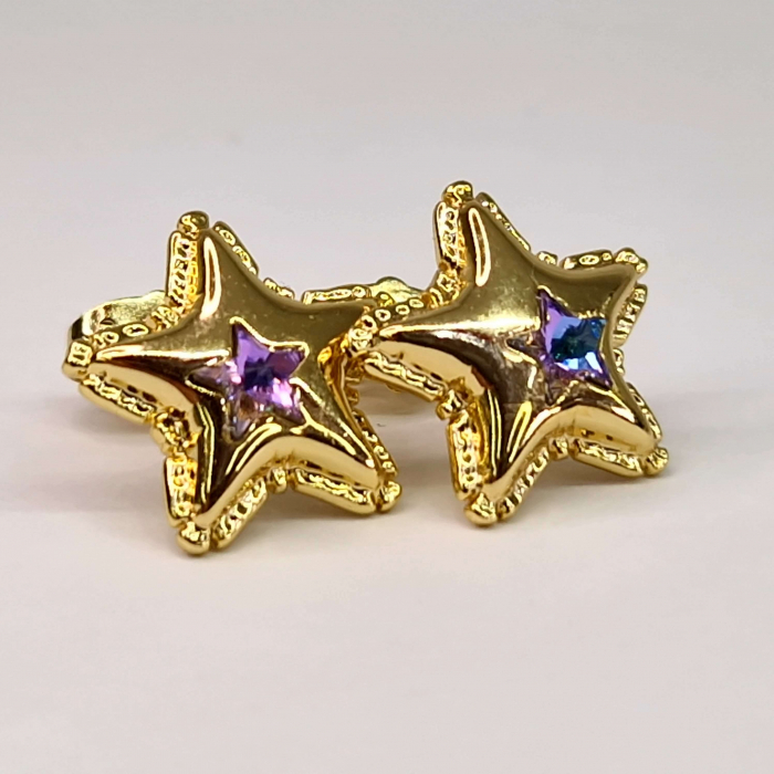 Cercei cu surub in forma de stea placati cu aur de 14k si incrustati cu un cristal multicolor in centru [2]