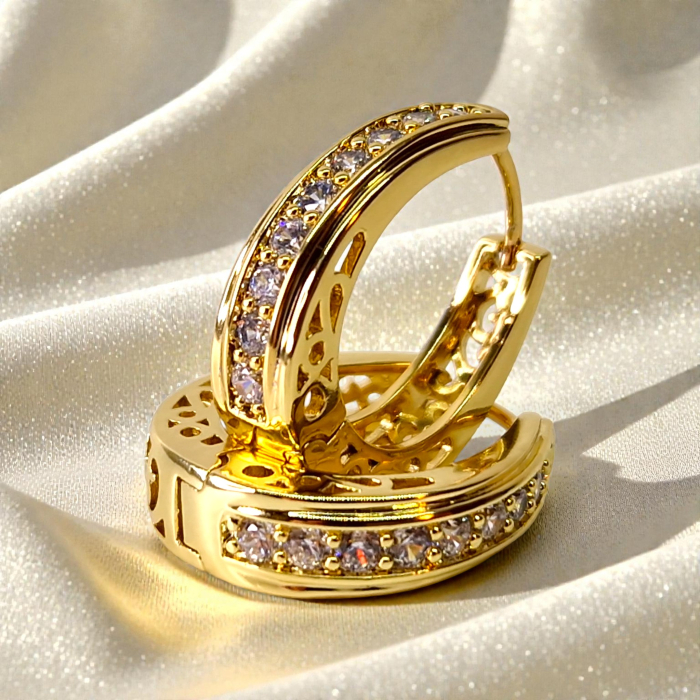 Cercei Stefania placati cu aur cu zirconii și interior filigranat [4]