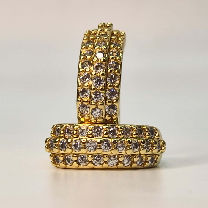 Cercei eleganti placati cu aur de 18k si impodobiti cu cristale albe din zirconiu [5]