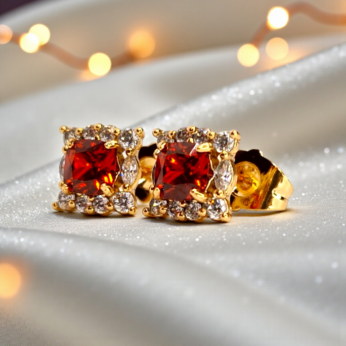 Cercei Zara placati cu aur cu cristal rubiniu și contur pavé [6]